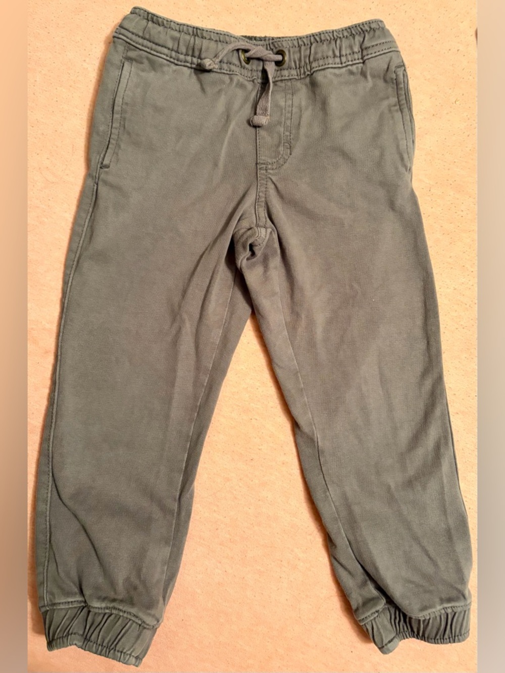Boy’s Tailor Vintage Connecticut Originals Olive Drawstring Joggers Pants Sz 4/5